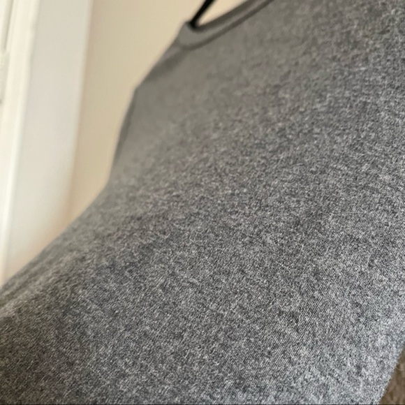 Basic T Long Sleeve - Picture 5 of 5